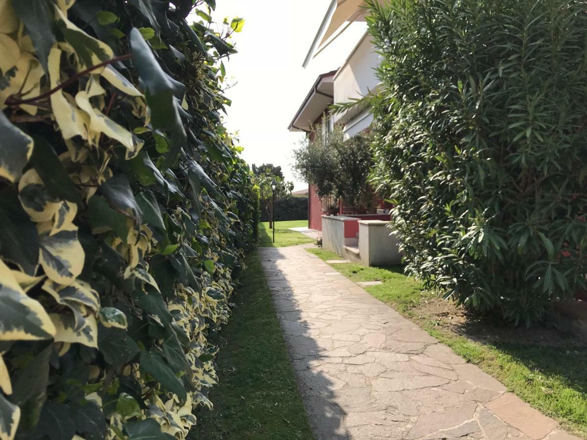 Bardolino Lake Apartments Экстерьер фото